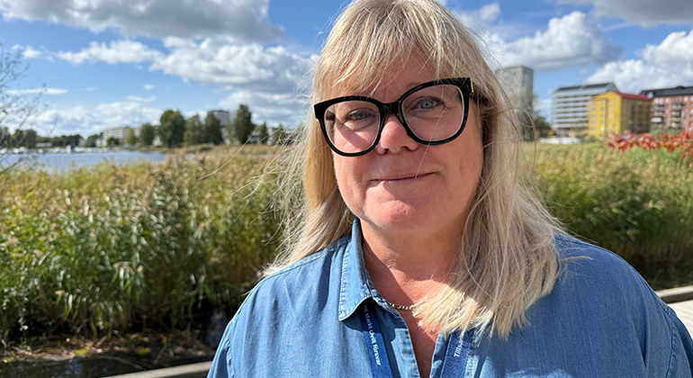 Blond kvinna